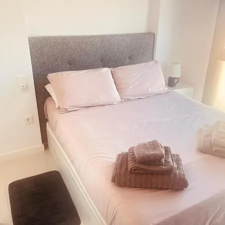 Apartment Zenia Shopping Centre *