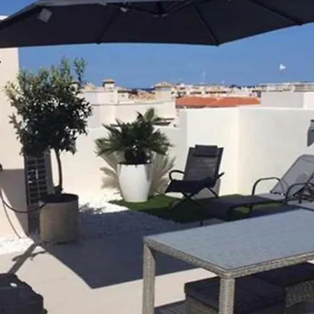 Zenia Shopping Centre Apartment